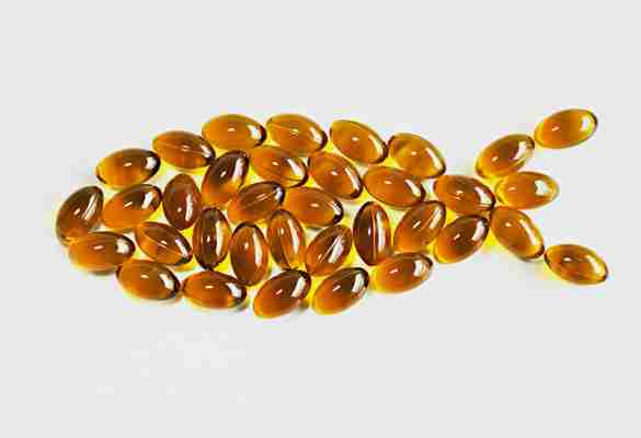 Fish Oil during Pregnancy: Benefits, Risks & Precautions to Consider