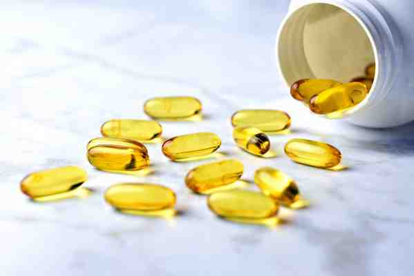 Is It Safe to Take a Fish Oil Capsule With Milk?
