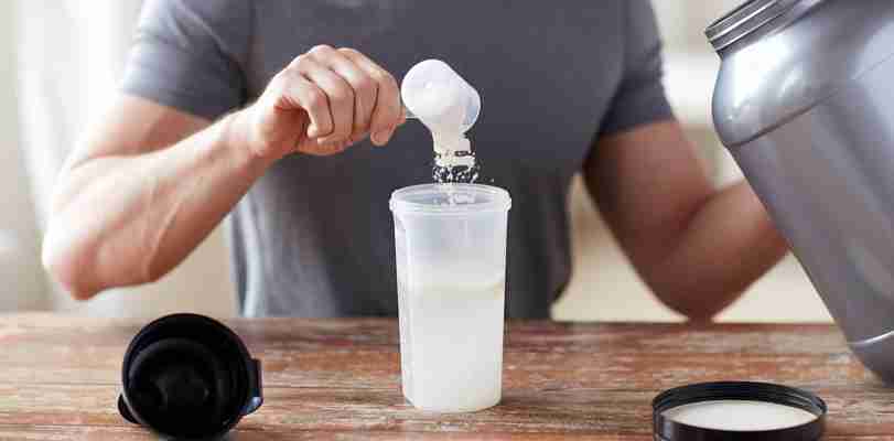 Protein powder, shake, and supplement: how much can our body actually use?